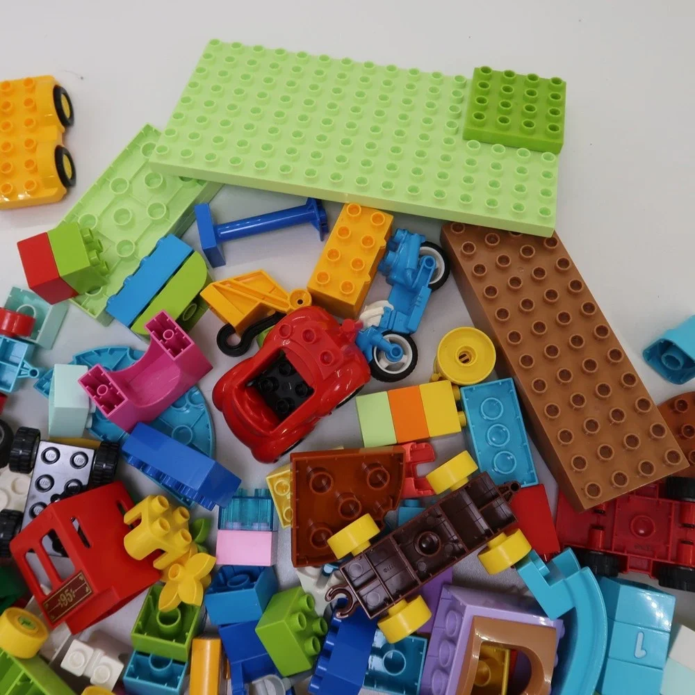 LEGO DUPLO Assorted Bulk Lot 5+ lbs Pounds Bricks Specialty Pieces Cars Plates